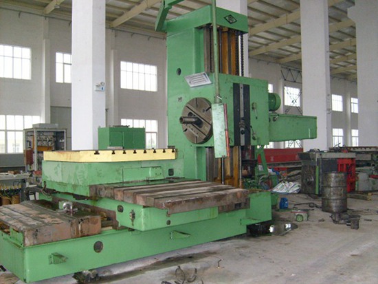 �����M�����������������M���r��